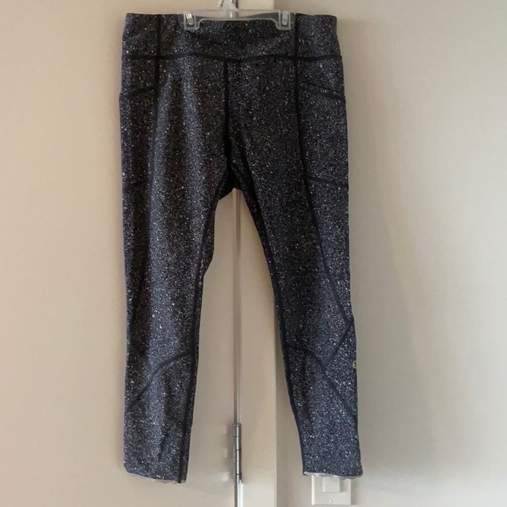 Lulu lemon yoga pants